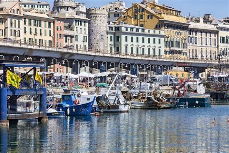 Guided Walking Tour in Genoa 2024 .